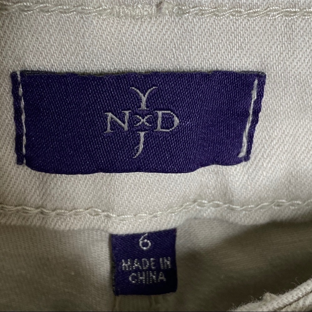 NYDJ light grey skinny ankle jeans - Picture 7 of 14